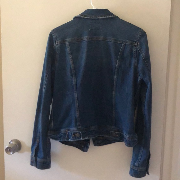 Jean jacket - Picture 2 of 3